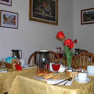 Emanuela Bed & Breakfast Roma